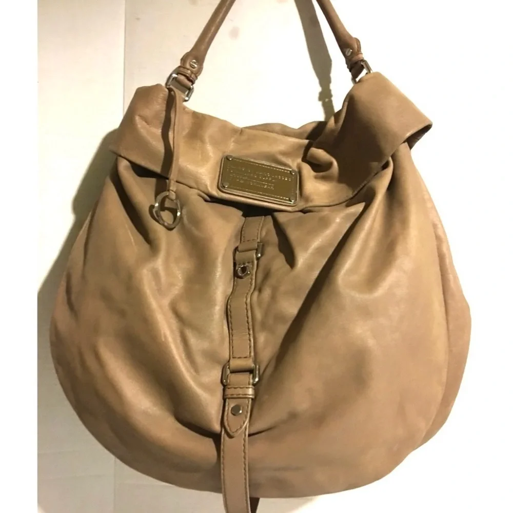 Marc by Marc Jacob’s hobo Tan Leather Women's Bag